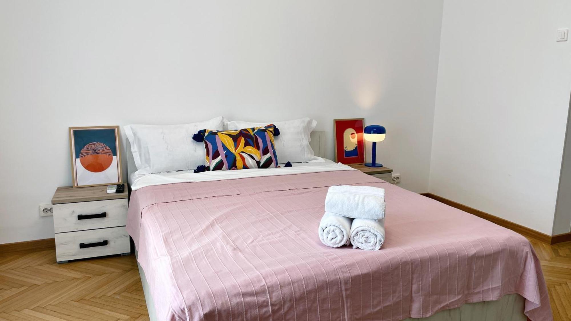 Pinkfluid - Charming Studio In Prime Location Bucareste Exterior foto