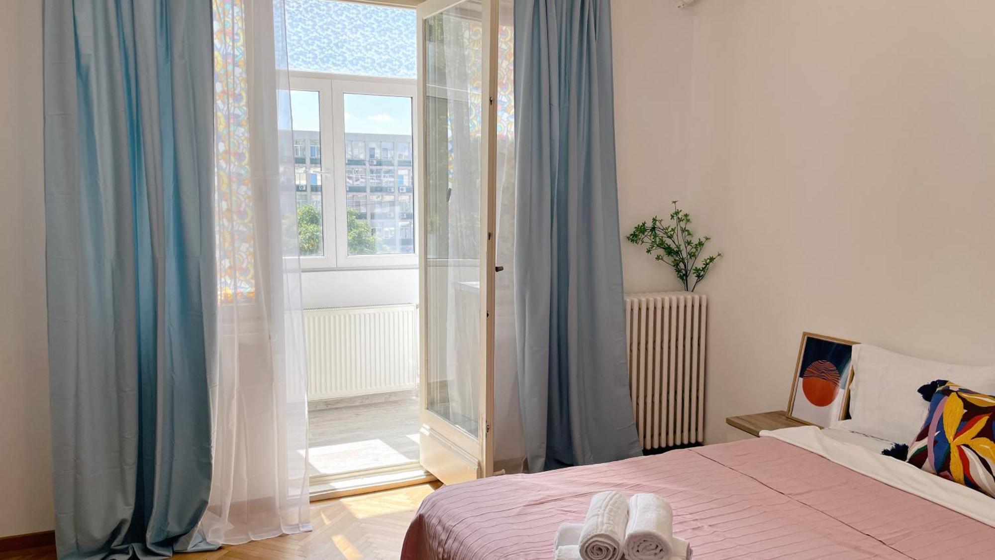 Pinkfluid - Charming Studio In Prime Location Bucareste Exterior foto